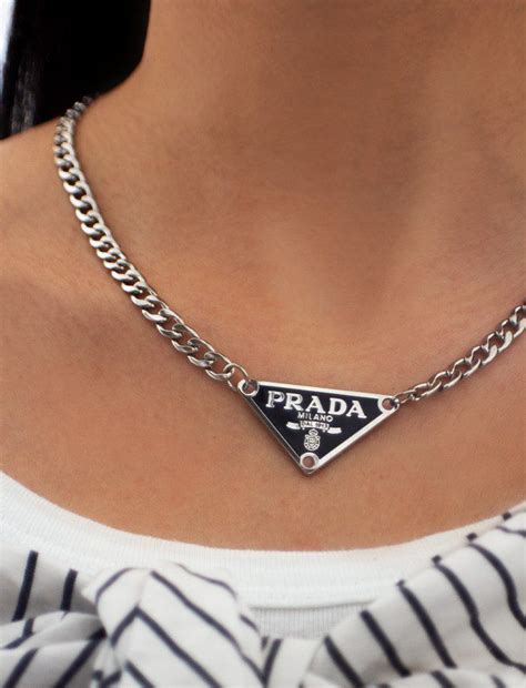 prada schmuck